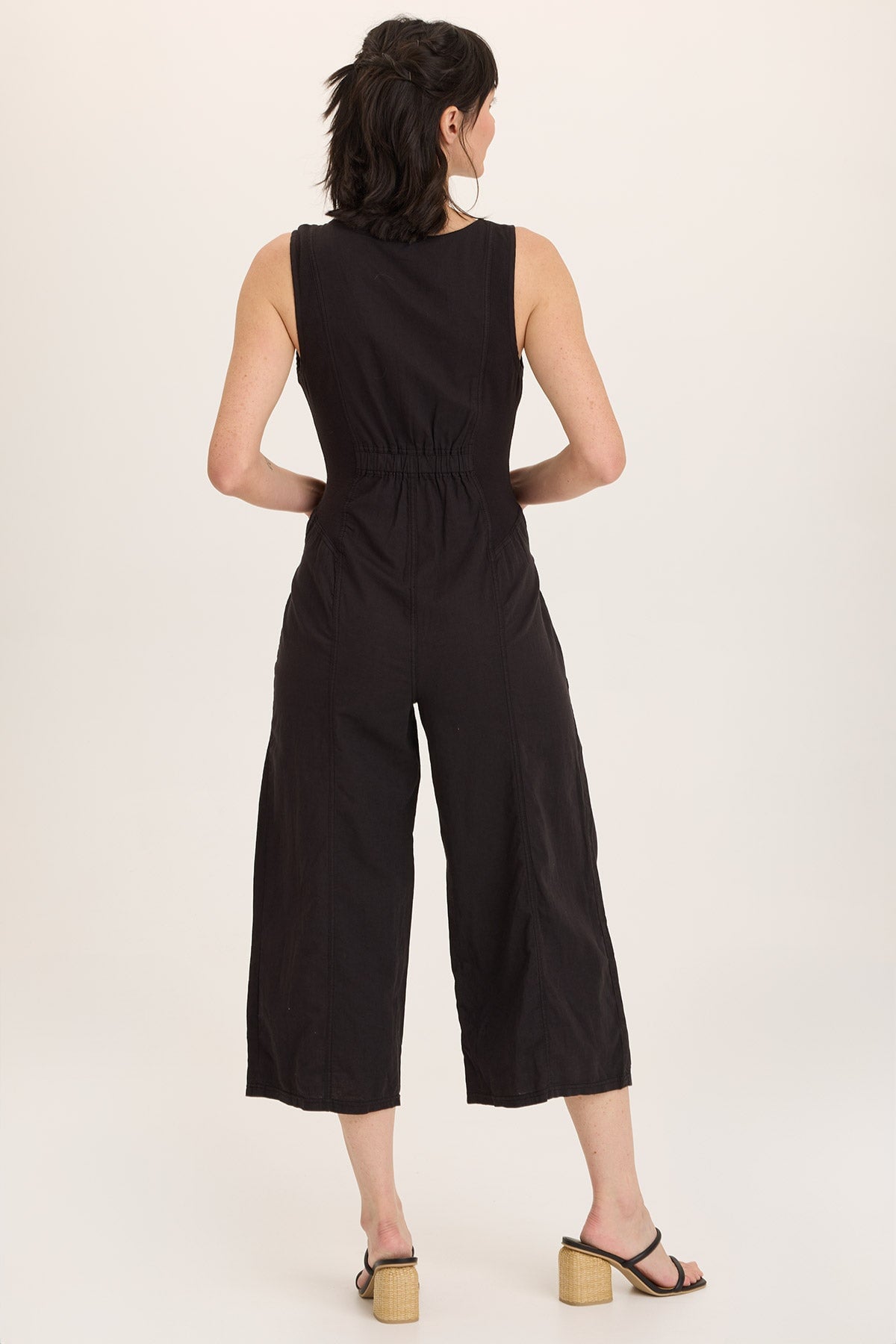 Linen Macgowan Wide Leg Cargo Jumpsuit for Women - Comfortable & Stylish Summer Outfit - Perfect for Casual Wear, Travel, and Outdoor Activities