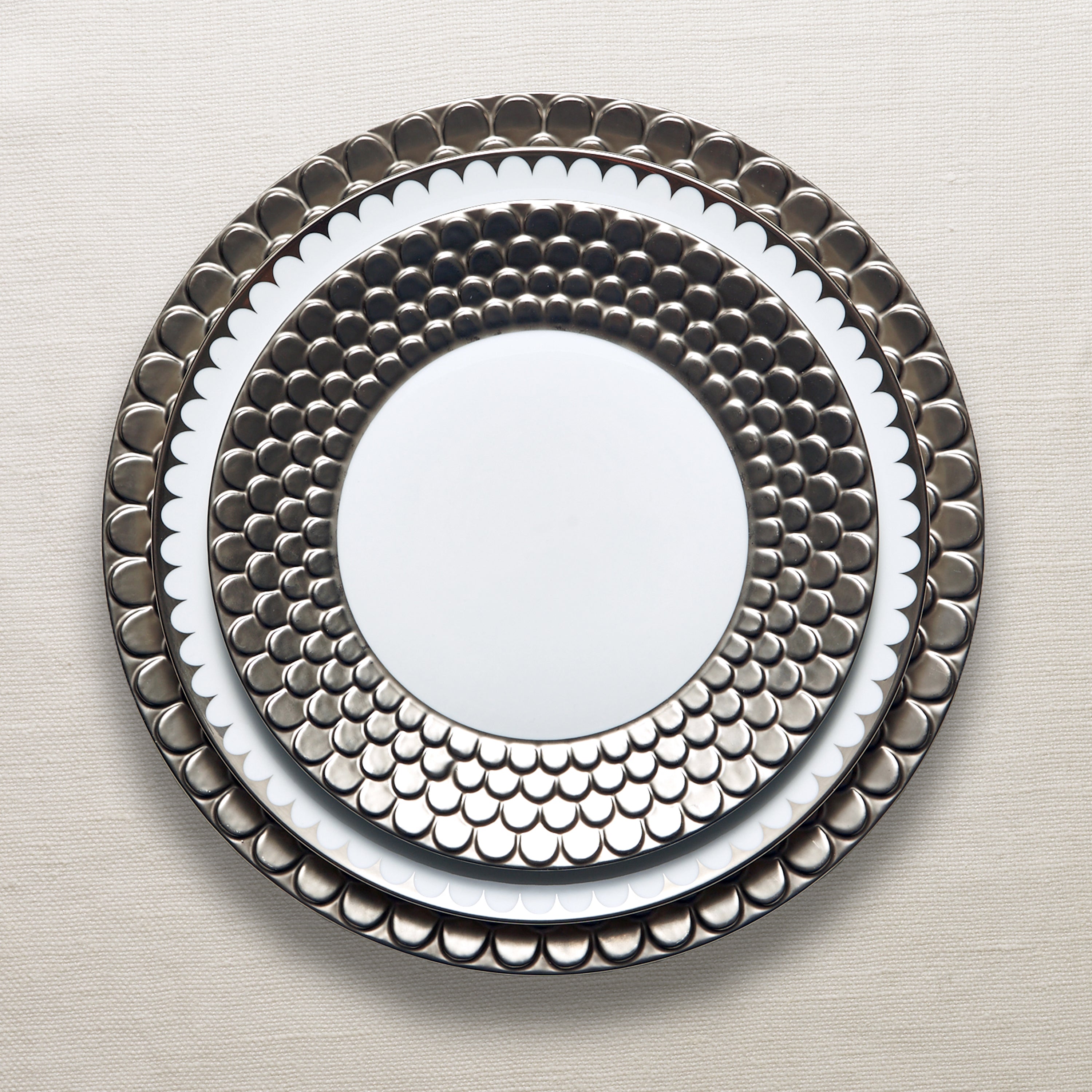 Premium Aegean Dinnerware Set - 16-Piece Platinum Elegant Tableware for Fine Dining, Dinner Parties & Special Occasions