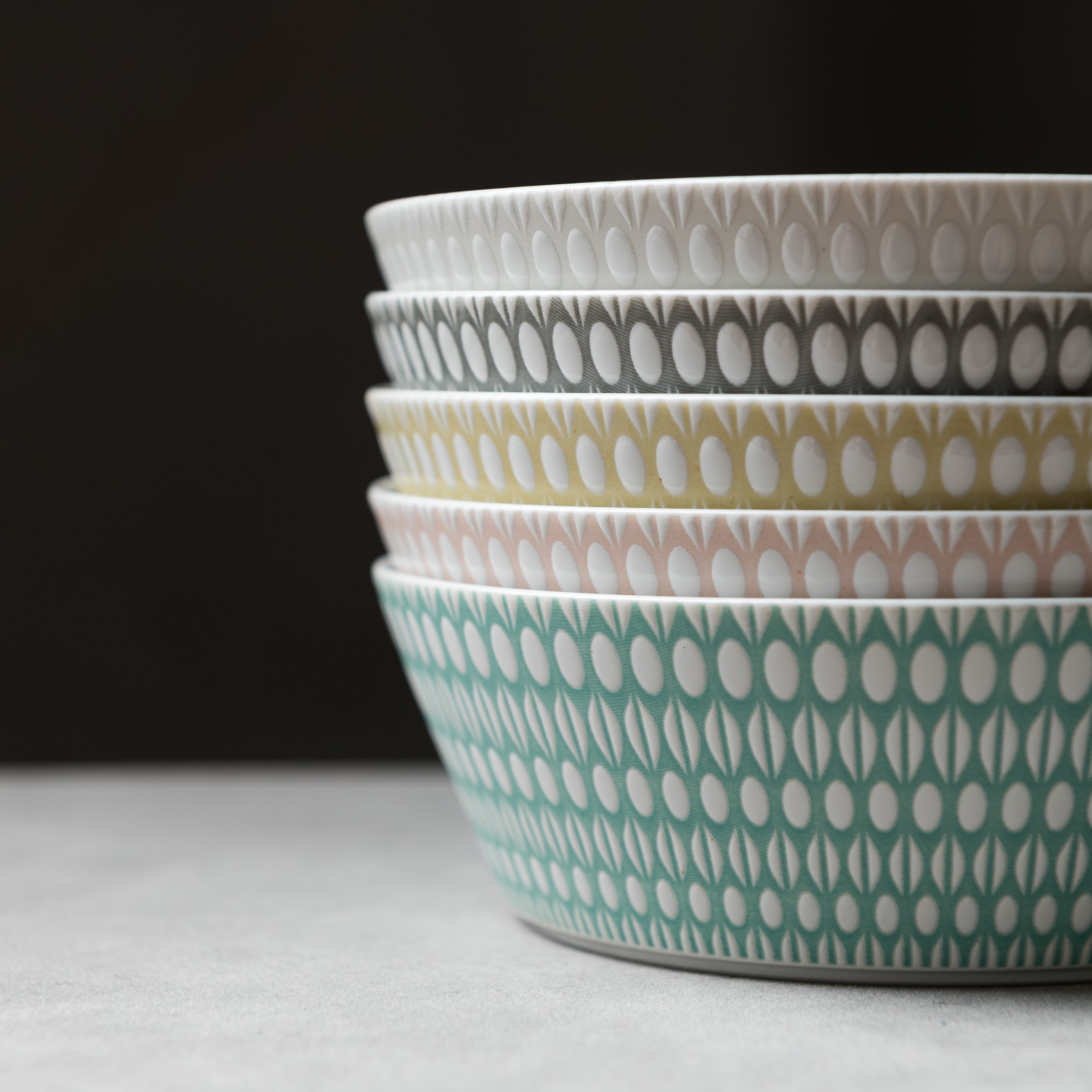 NISHIYAMA Saint Amuse Bowl - 5 Color Options | Elegant Ceramic Serving Bowl for Salads, Pasta & Desserts | Perfect for Dining, Entertaining & Gifts