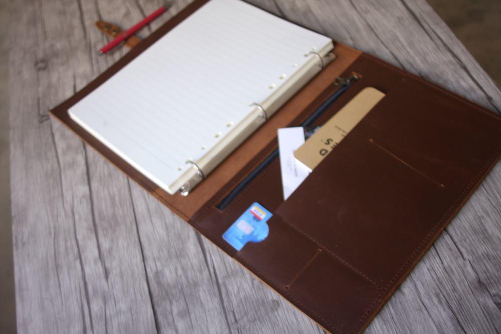 Handmade Refillable Leather Journal with Zipper - Large Size for Writing, Sketching & Travel - Perfect Gift for Writers & Artists