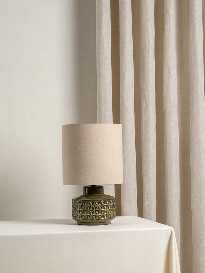 Elegant Green Glazed Ceramic Table Lamp - Modern Short Desk Light for Living Room, Bedroom & Office Decor