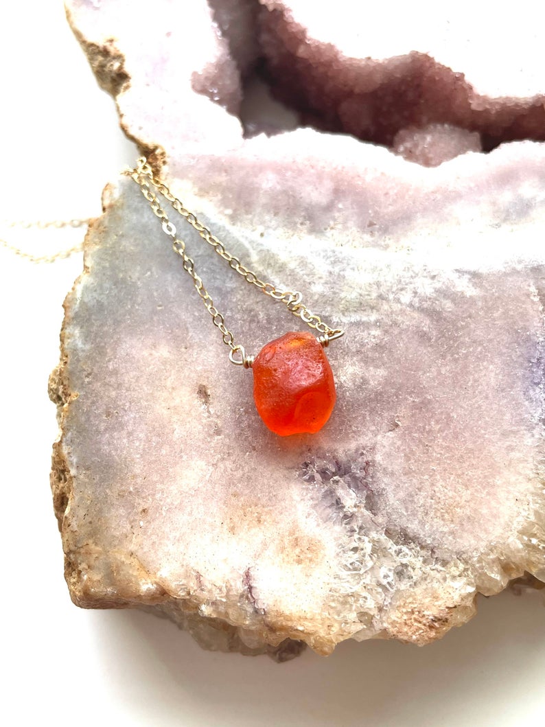Dainty Raw Carnelian Necklace - Natural Crystal Jewelry for Sacral Chakra Healing, Spiritual Gift for Women - Perfect for Meditation, Yoga & Energy Balancing