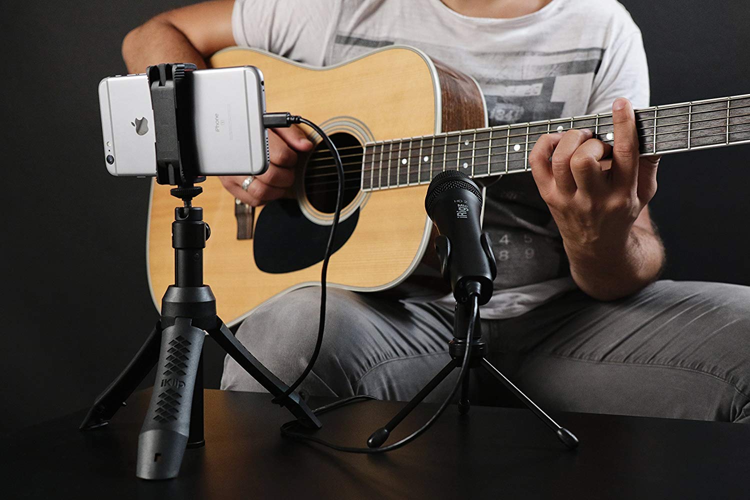 IK Multimedia iRig Mic HD 2 - Professional Handheld Digital Microphone for Recording, Podcasting & Streaming (Compatible with iPhone, iPad, Mac & PC) - Perfect for Home Studios, Content Creators & Musicians