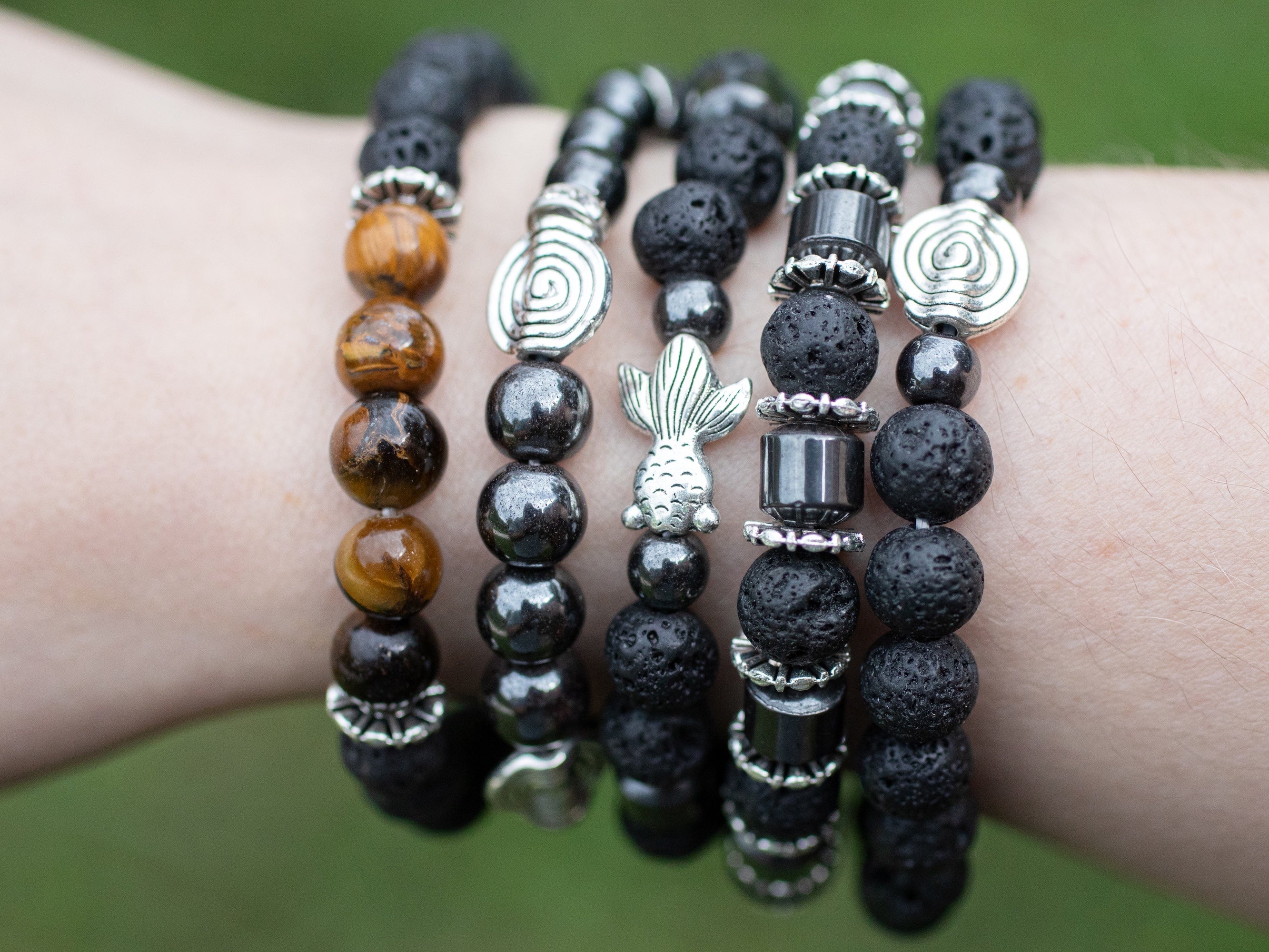 Raw Lava Rock Crystal Bracelet - Aromatherapy Diffuser Beaded Charm Bracelet with Round Beads | Handmade Healing Jewelry for Women | Perfect for Meditation, Yoga & Stress Relief