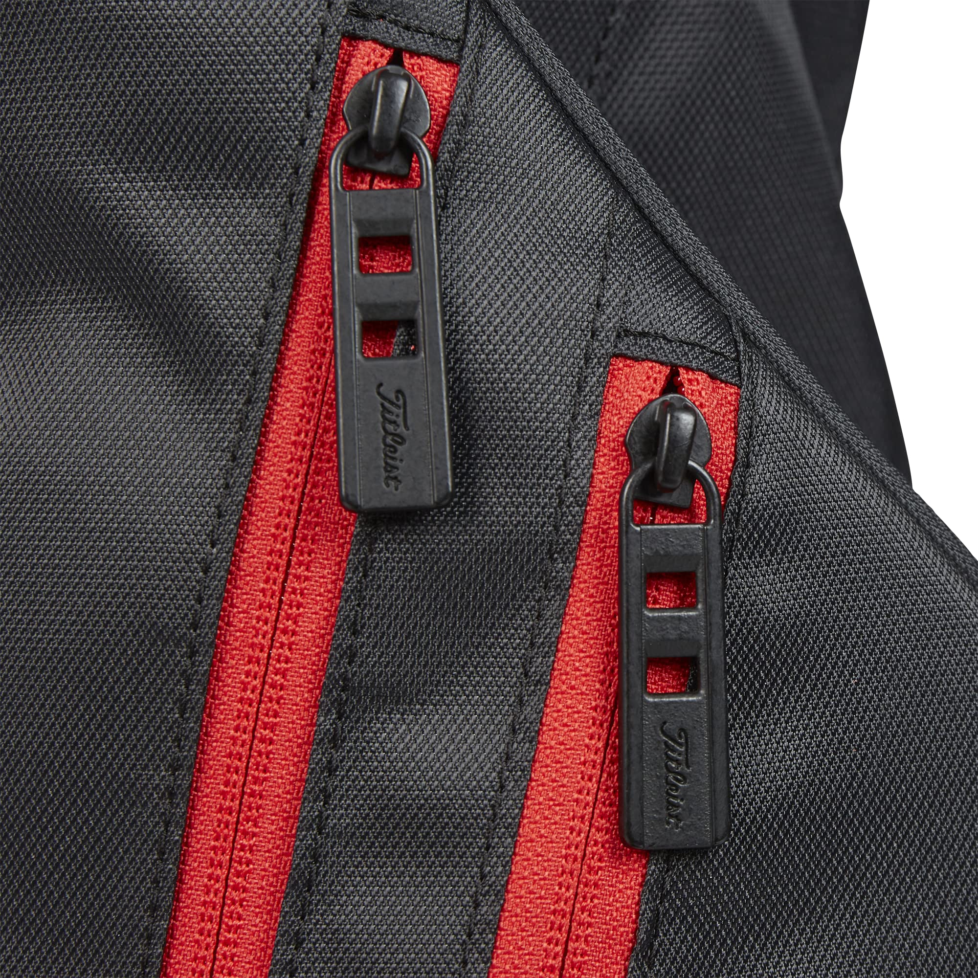 Titleist Premium Golf Stand Carry Bag - Lightweight & Durable Golf Bag for Men & Women - Perfect for Walking the Course or Driving Range Practice