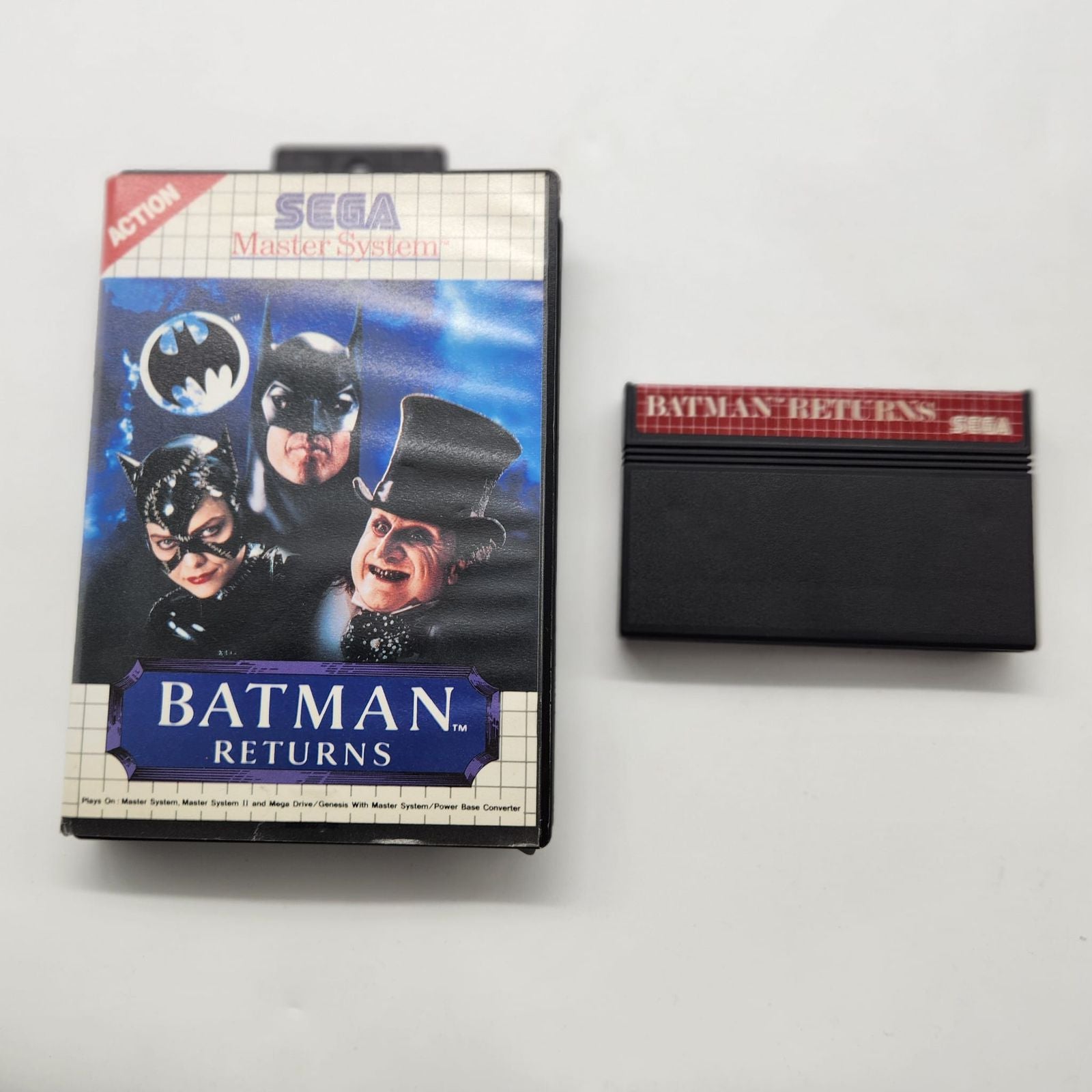 Batman Returns Sega Master System Game - Classic Retro Video Game for Collectors & Gamers - Perfect for Nostalgic Gaming Nights & Display Shelves