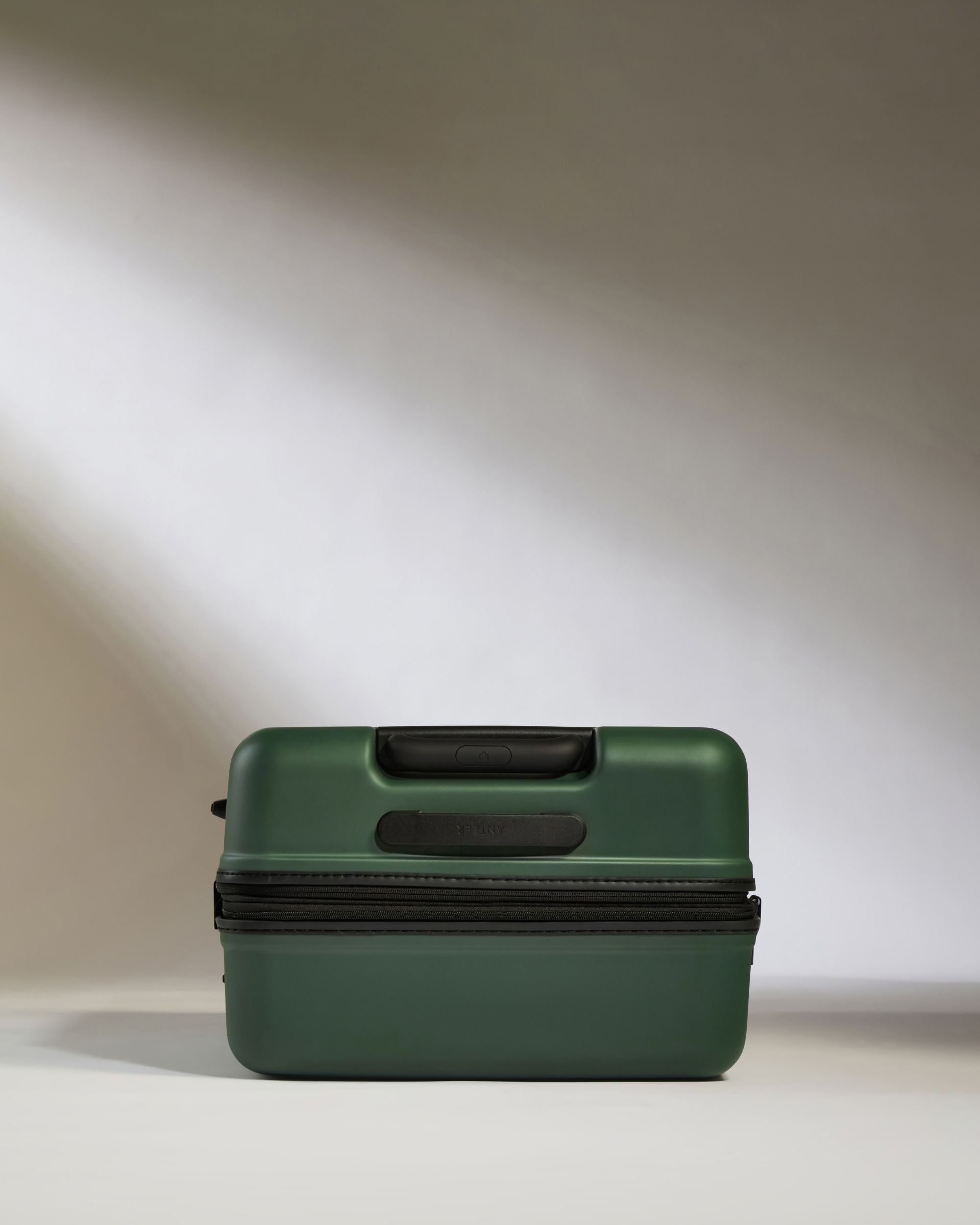 Antler Green Medium Luggage with Icon Stripe - Perfect for Travel, Business Trips & Weekend Getaways