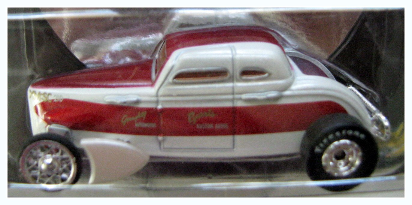 Johnny Lightning Show Rods Speed Coupe Diecast Car with Mirrored Display Platform - Collectible 1:64 Scale Model for Car Enthusiasts - Perfect for Display, Gifts, and Racing Collections