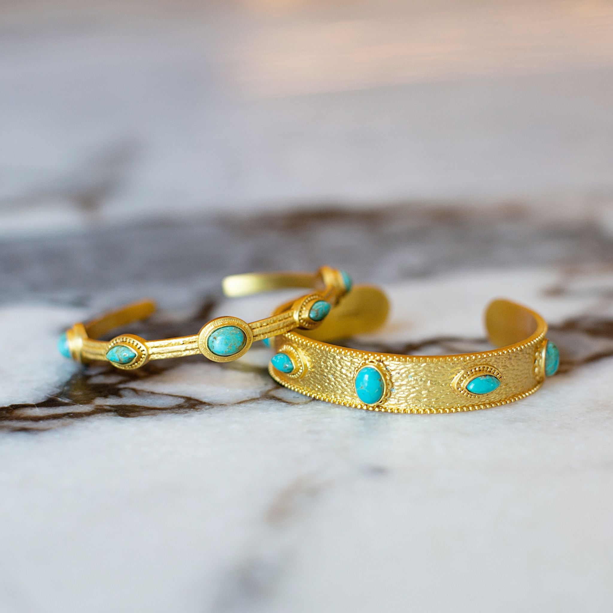 Island Hopping Cuff Bracelet - Turquoise Stone Adjustable Bangle for Women, Boho Beach Jewelry for Summer Vacation & Festival Fashion Accessories