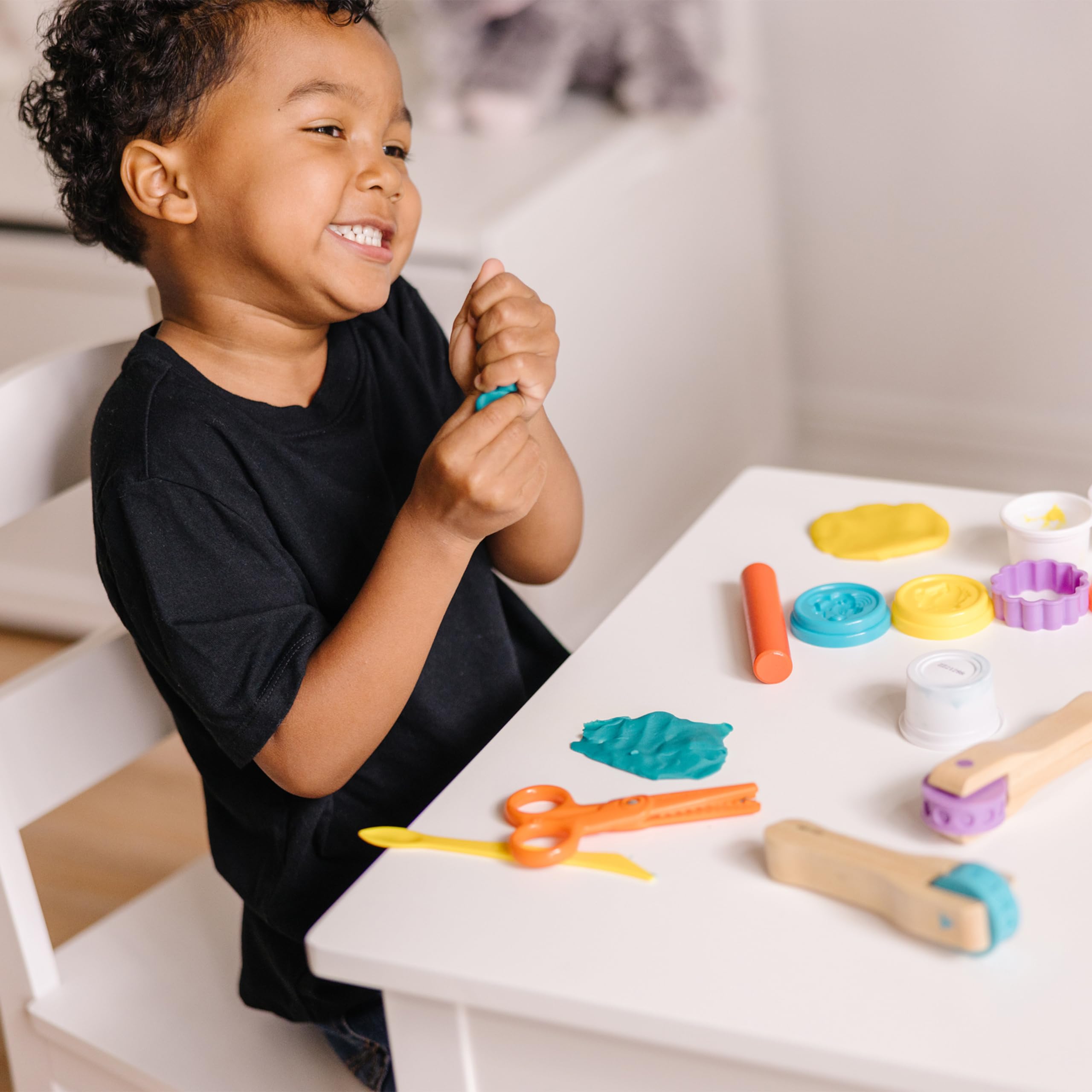 Melissa & Doug Modeling Dough Kit for Kids Ages 3+ - 8 Tools & 4 Colors of Play Dough with Cutters, Rollers & Stampers | Creative Arts & Crafts Activity for Preschoolers | Perfect for Birthday Gifts & Classroom Playtime