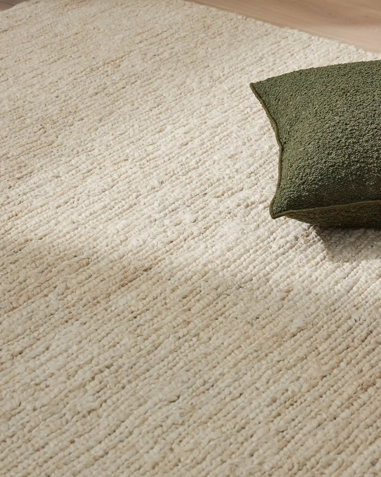 Premium Suffolk Rug Pearl - Soft & Durable Handmade Area Rug for Living Room, Bedroom, or Office Decor