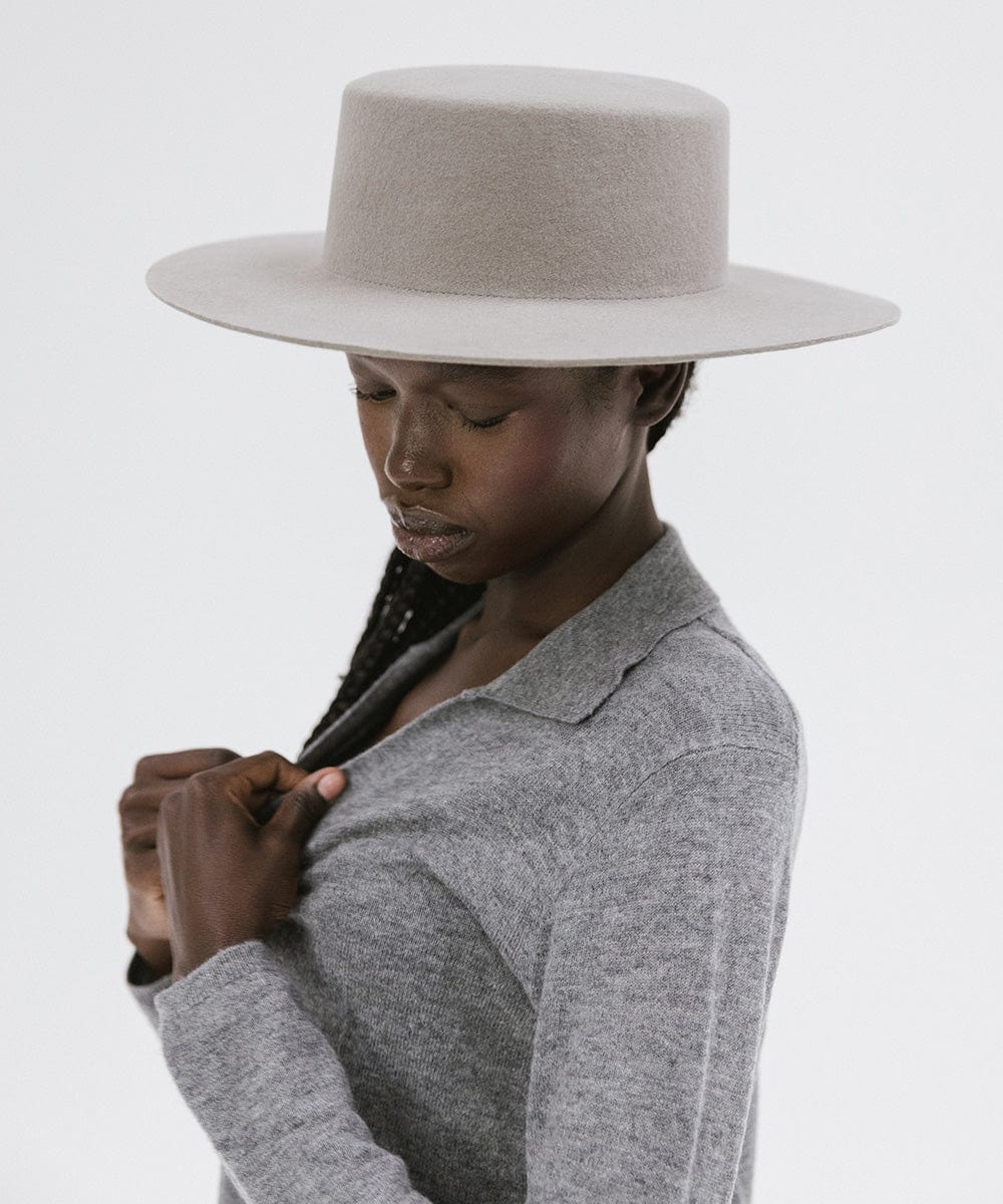 Stylish Dahlia Boater Hat for Women - Summer Straw Sun Hat with Wide Brim - Perfect for Beach, Garden Parties & Outdoor Events