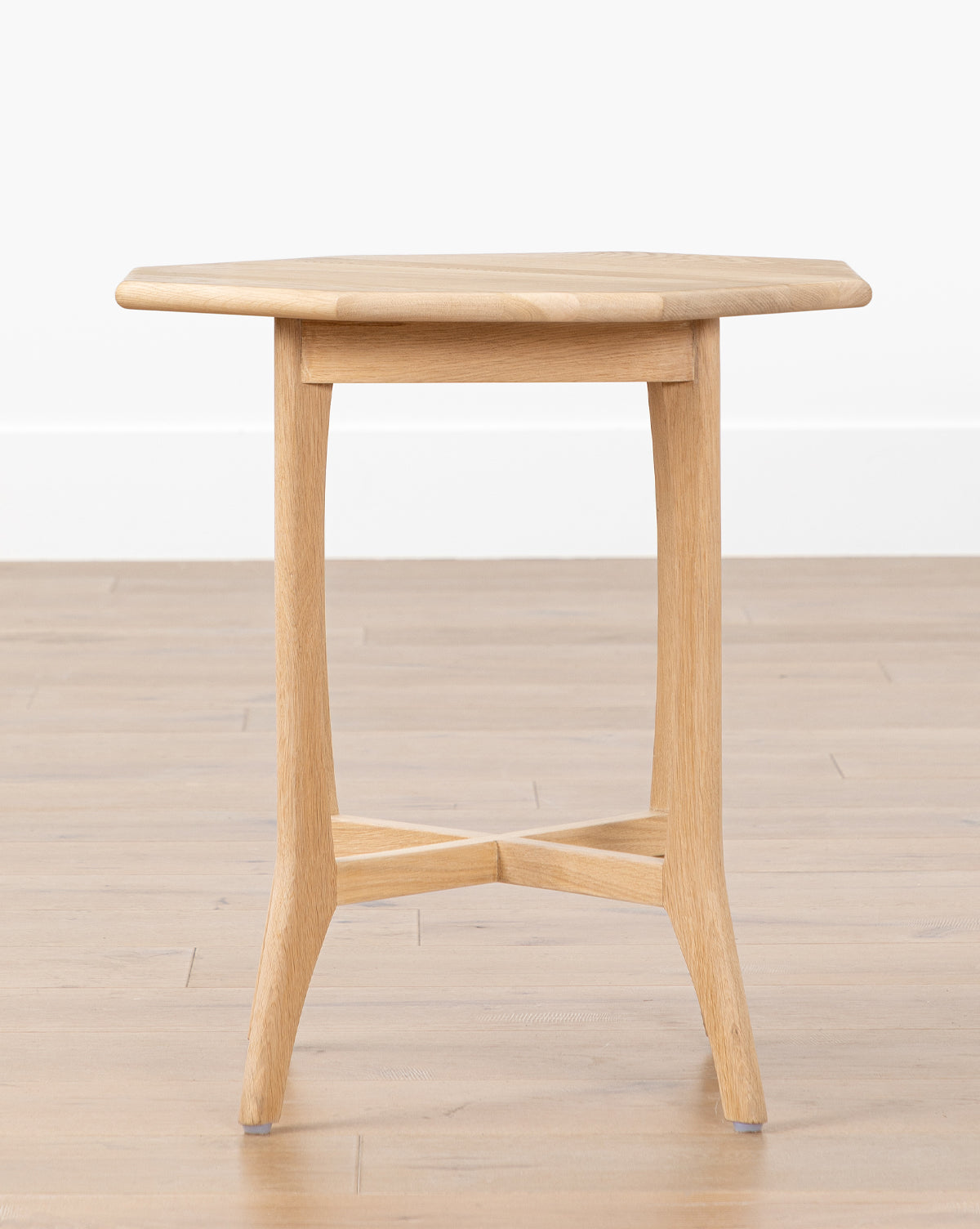 Posie Oak Side Table - Solid Wood Nightstand with Drawer, Rustic Bedside Table for Bedroom, Living Room & Office - Perfect for Home Decor & Small Spaces