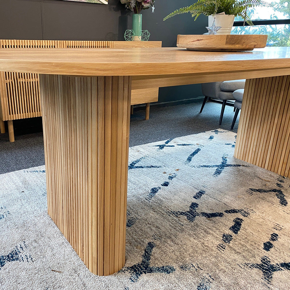 ASTON 220cm Solid Oak Dining Table - Rustic Farmhouse Style for Kitchen & Dining Room