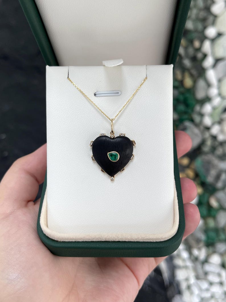0.84tcw 14K Gold Natural Pear Cut Emerald Heart Shaped Ebony Wood Stacking Pendant - Perfect for Layering Necklaces, Gift for Her, Valentine's Day & Anniversary Jewelry