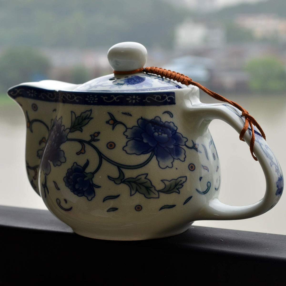 Premium 500ml Blue White Peony Flower Porcelain Teapot with Stainless Steel Infuser - Elegant Chinese Mudan Design for Loose Leaf Tea Brewing - Perfect for Afternoon Tea, Gifts & Home Decor
