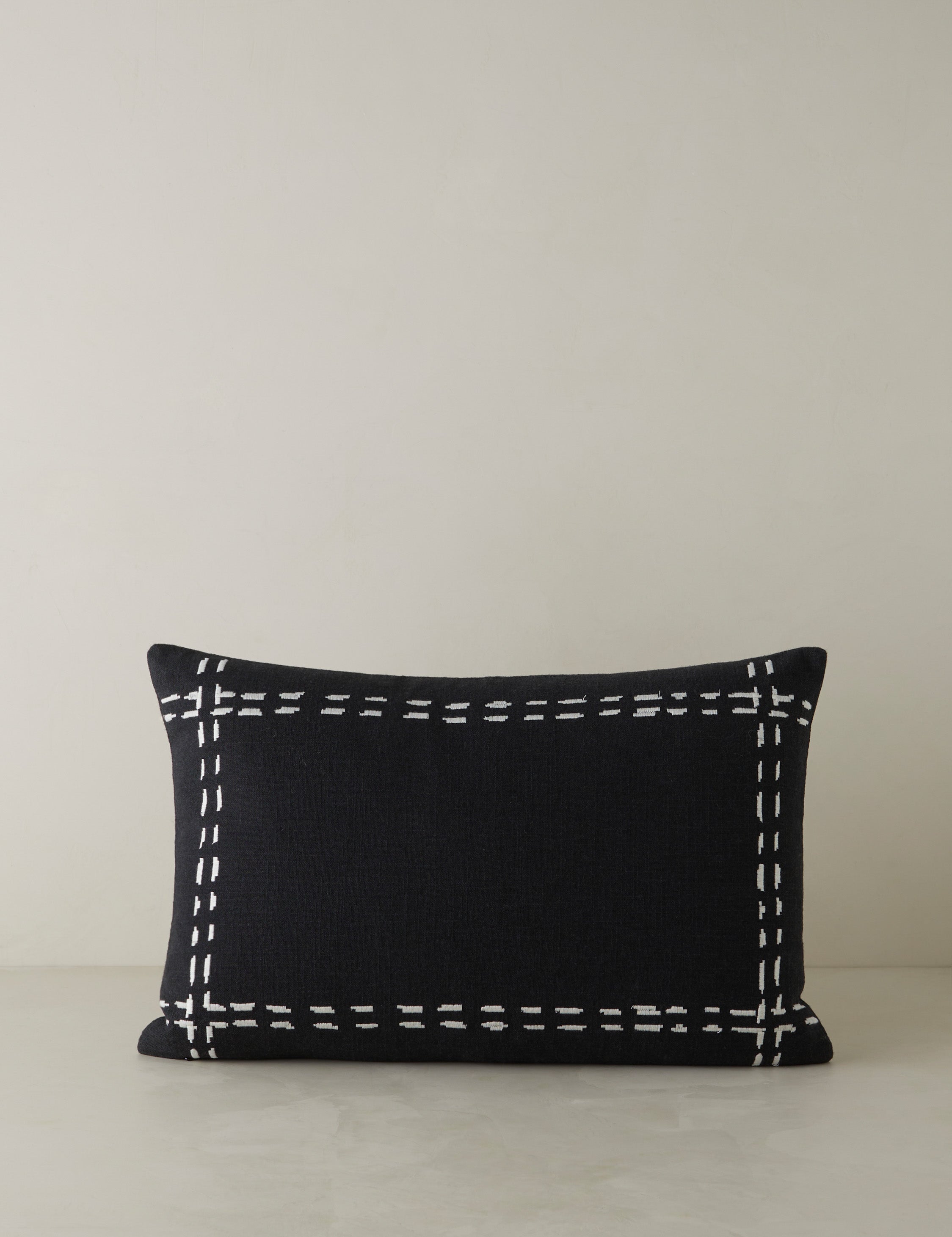 Élan Byrd Embroidered Accord Pillow - Elegant Home Decor for Sofa, Bed & Living Room
