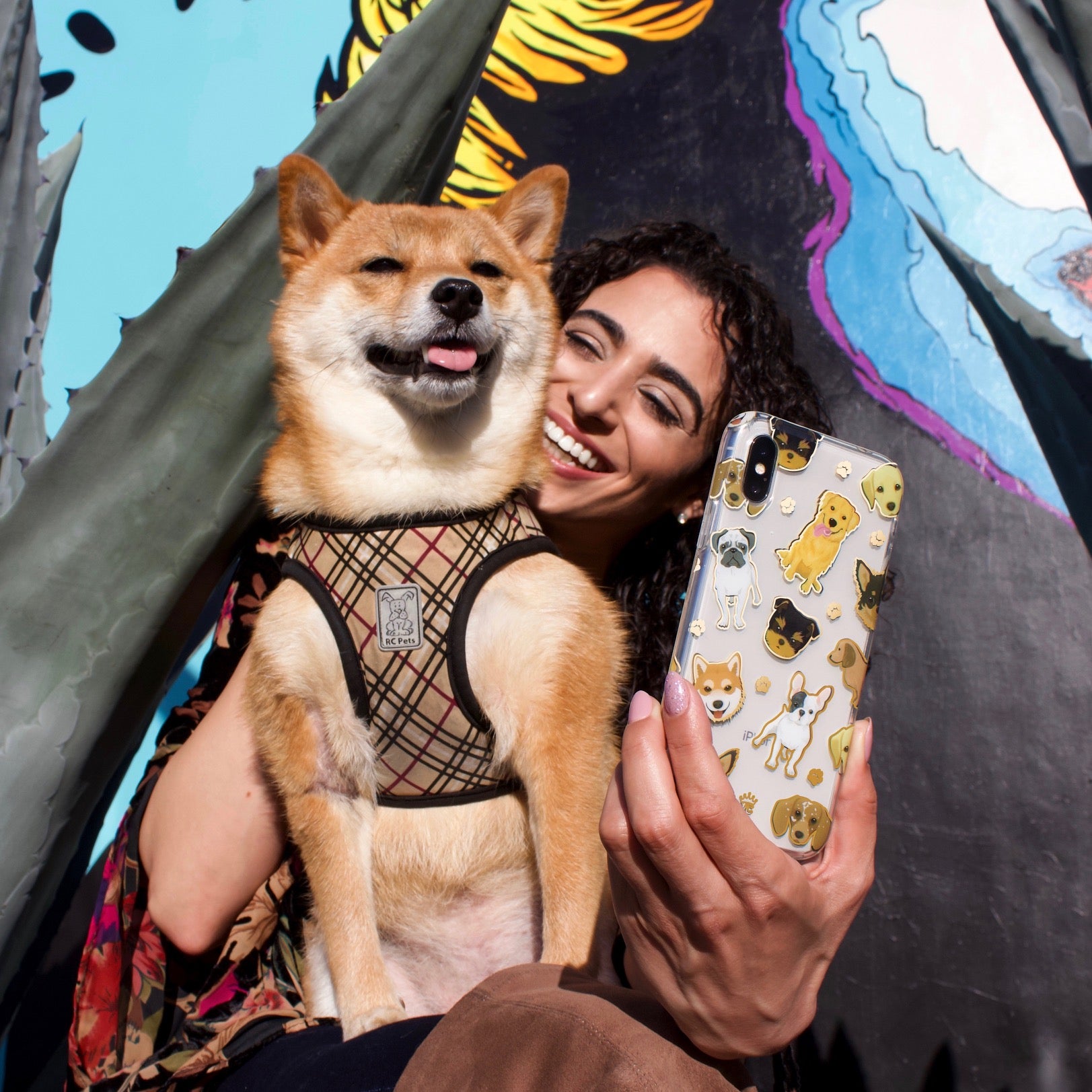 Clear iPhone Case for Dogs - Durable Pet-Friendly Phone Cover for Dog Lovers - Perfect for Outdoor Adventures, Walks, and Pet Photography
