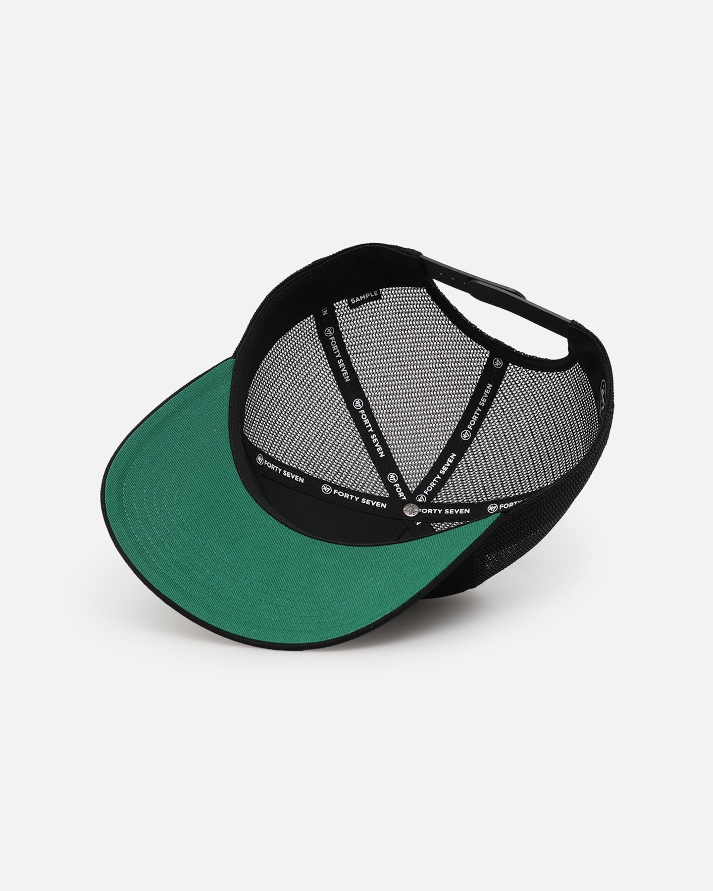 Chicago Blackhawks '47 Hitch Trucker Snapback Cap - Adjustable Mesh Back, Black/Team Colors - Perfect for Sports Fans, Game Day & Casual Wear