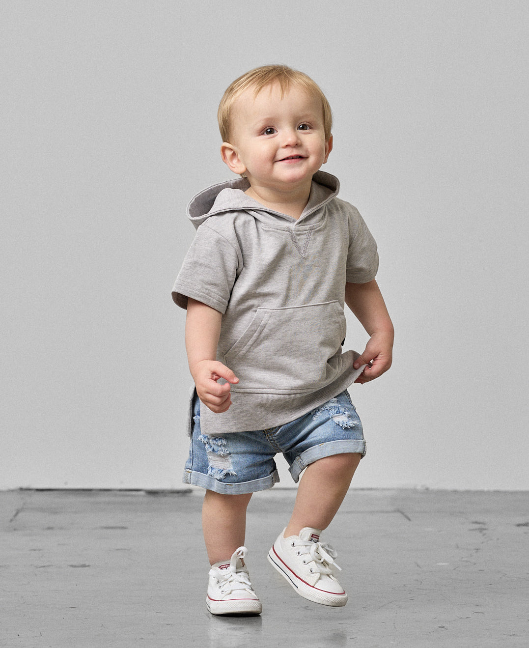 Men's Casual Short Sleeve Hoodie - Light Grey Pullover for Streetwear & Lounge Wear | Gym, Running, Outdoor Activities