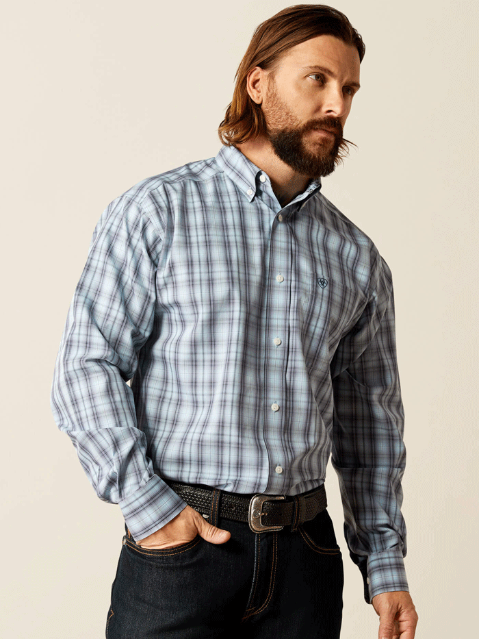 Ariat Men's Wrinkle Free Lionel Classic Shirt - Light Blue Long Sleeve Casual Button Down for Work, Office & Outdoor Activities