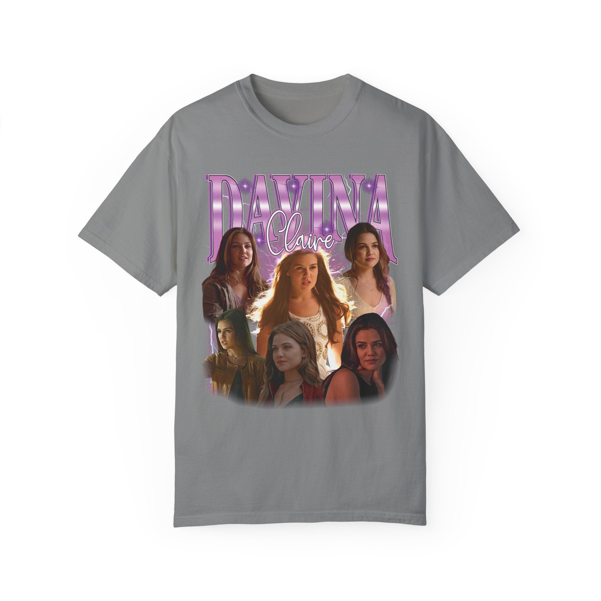 Davina Claire 90s Vintage Retro T-Shirt - Soft Cotton Graphic Tee for Women - Perfect for Casual Wear, 90s Theme Parties & Nostalgic Fashion