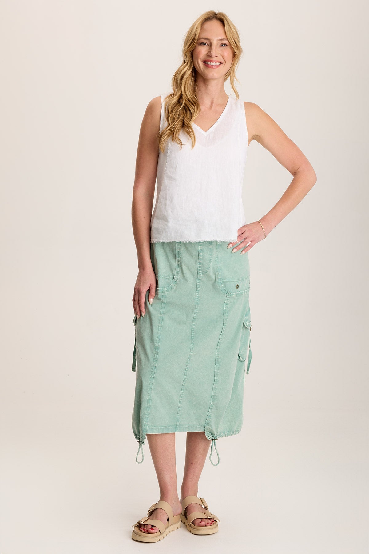 Castalina Women's Poplin Cargo Midi Skirt - Stylish Casual Summer Skirt with Pockets for Outdoor Activities, Travel & Everyday Wear