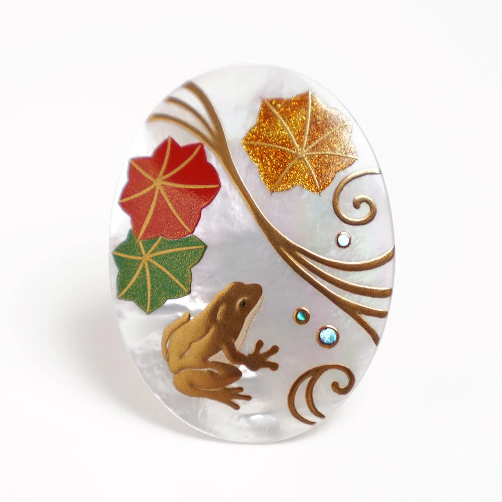 Handcrafted Maki-e Urushi Lacquer Brooch with White South Sea Pearl Shell - Japanese Frog & Maple Design - Traditional Artisan Jewelry for Women - Perfect for Weddings, Tea Ceremonies & Special Occasions