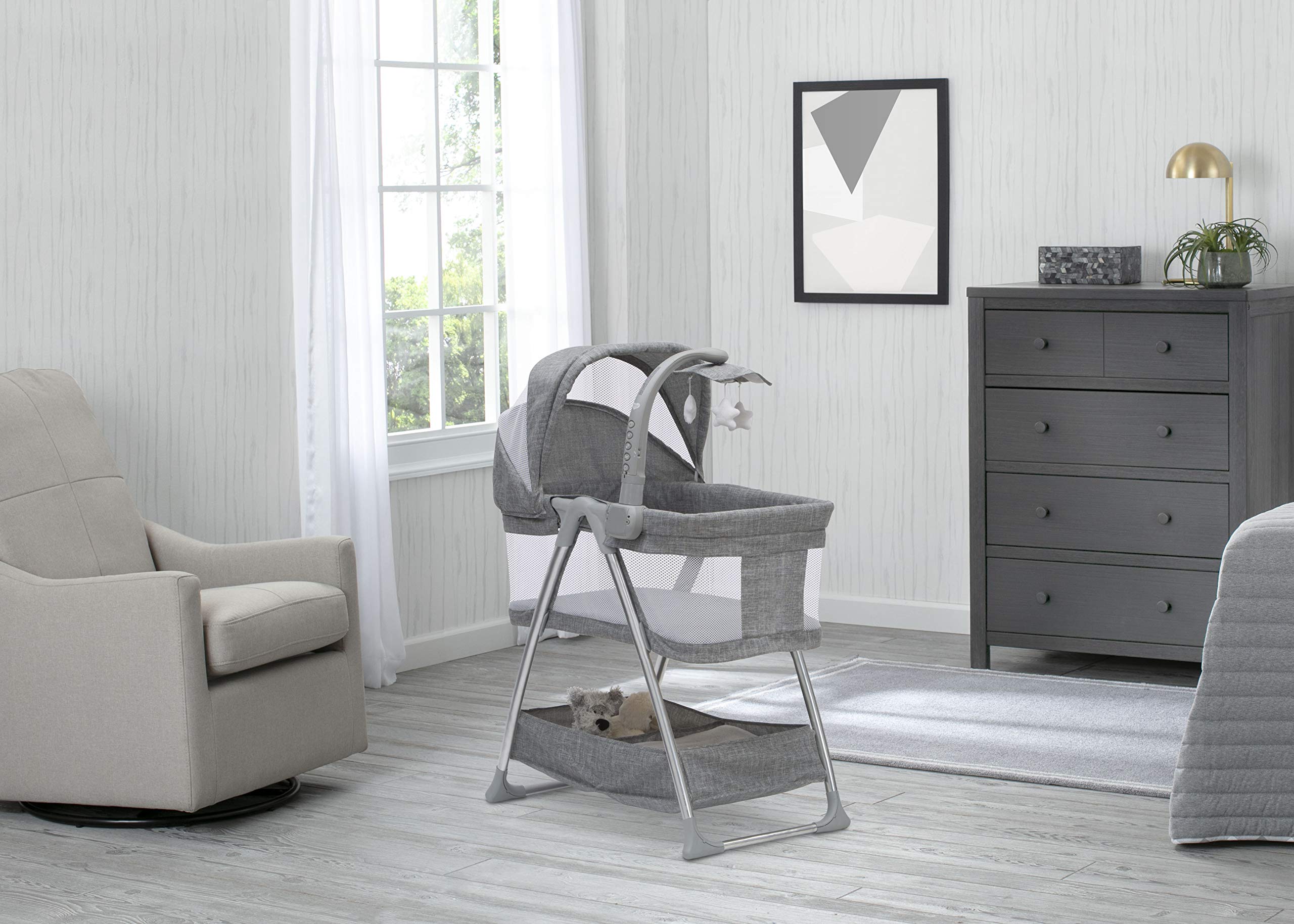 Simmons Kids City Sleeper Portable Bassinet & Bedside Crib with Nightlight, Vibration, Rotating Stars & Activity Mobile - Grey Tweed | Perfect for Newborns & Nursery Room Decor