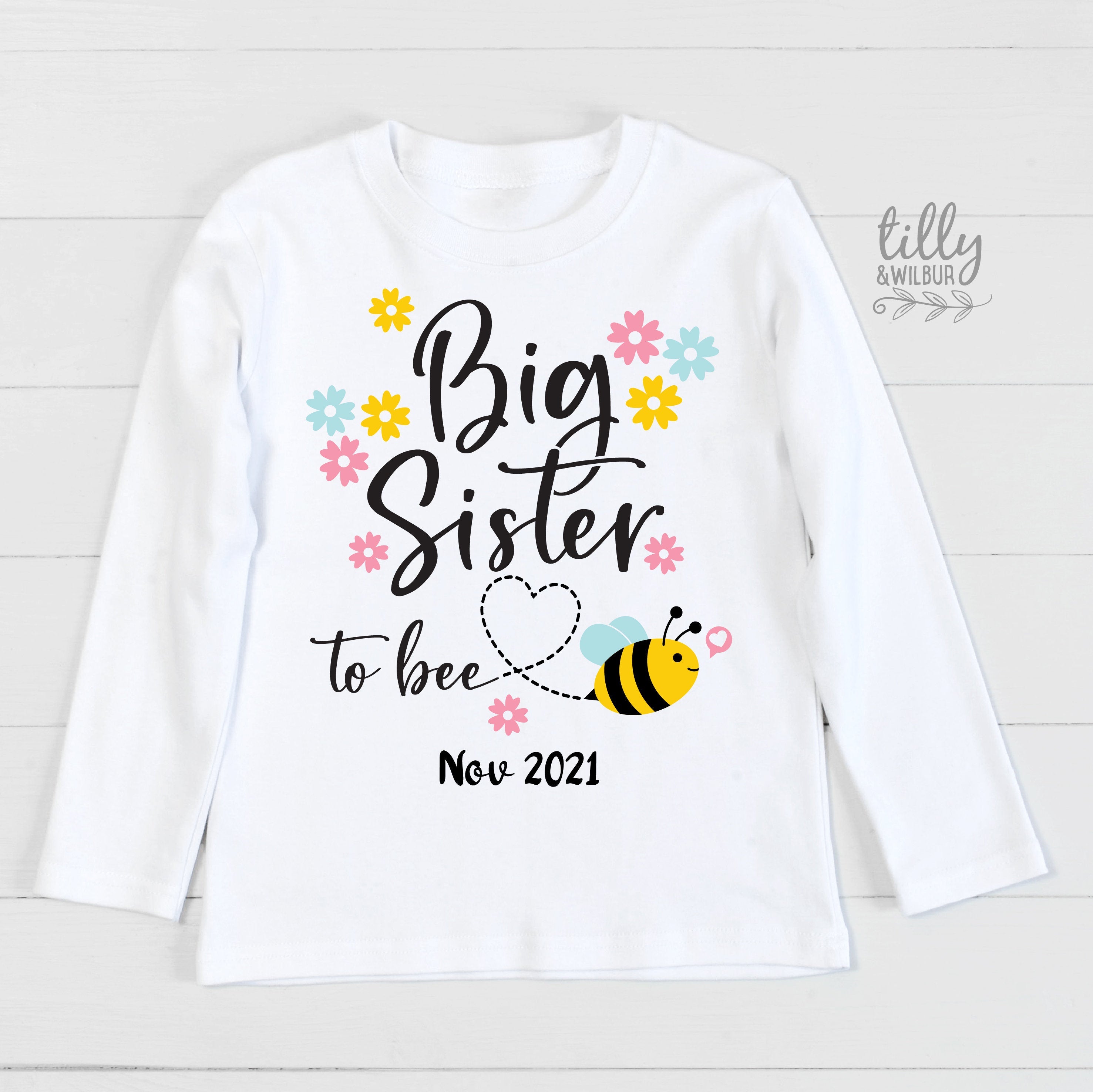 Big Sister To Bee T-Shirt - Cute Bee Themed Sister Gift - Perfect for Birthdays, Sibling Apparel & Family Events