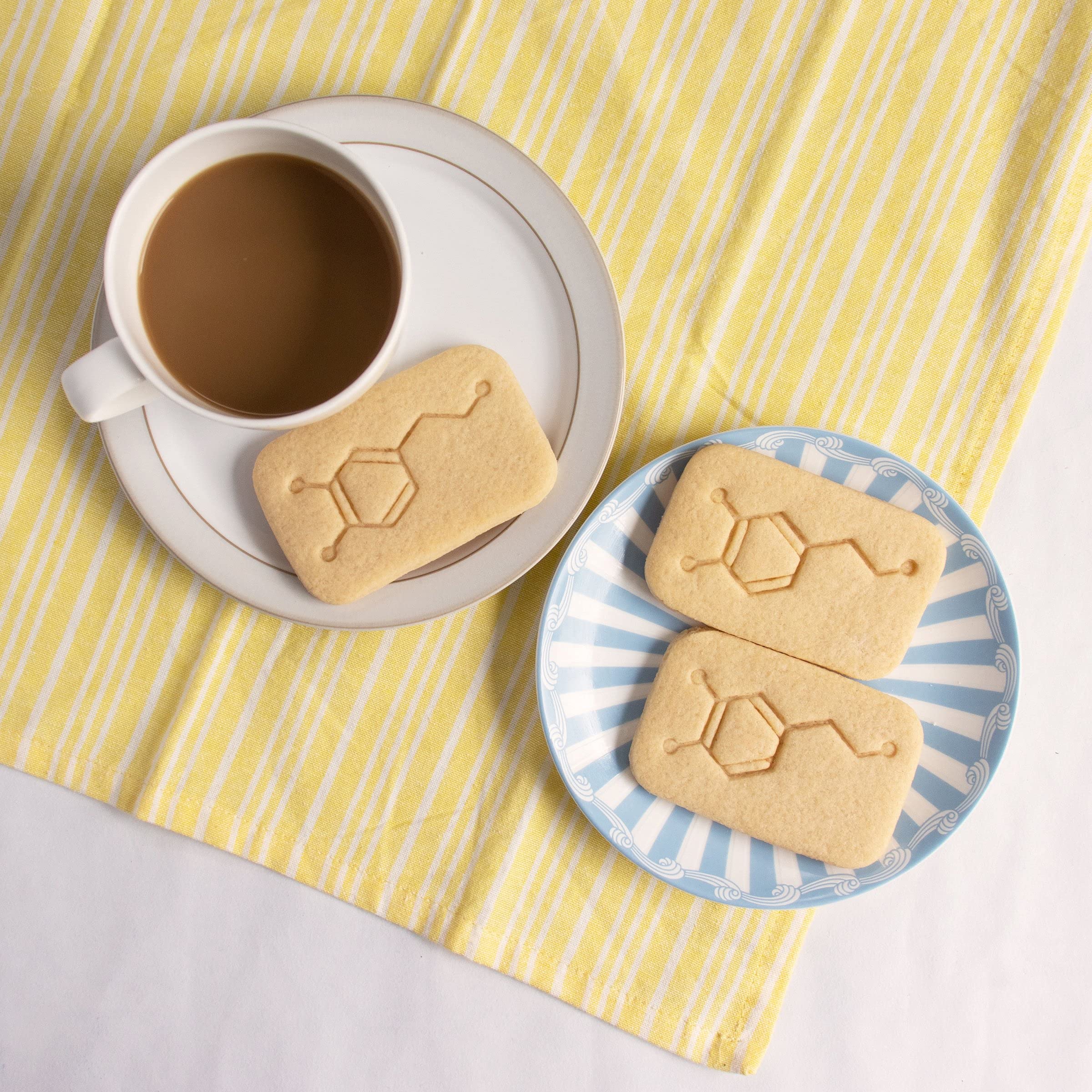 Dopamine Molecule Cookie Cutter - 1 Piece Stainless Steel Science-Themed Baking Tool for Chemistry Enthusiasts & Nerdy Desserts | Perfect for Science Parties, Lab-Themed Cookies, and Unique Gift Ideas