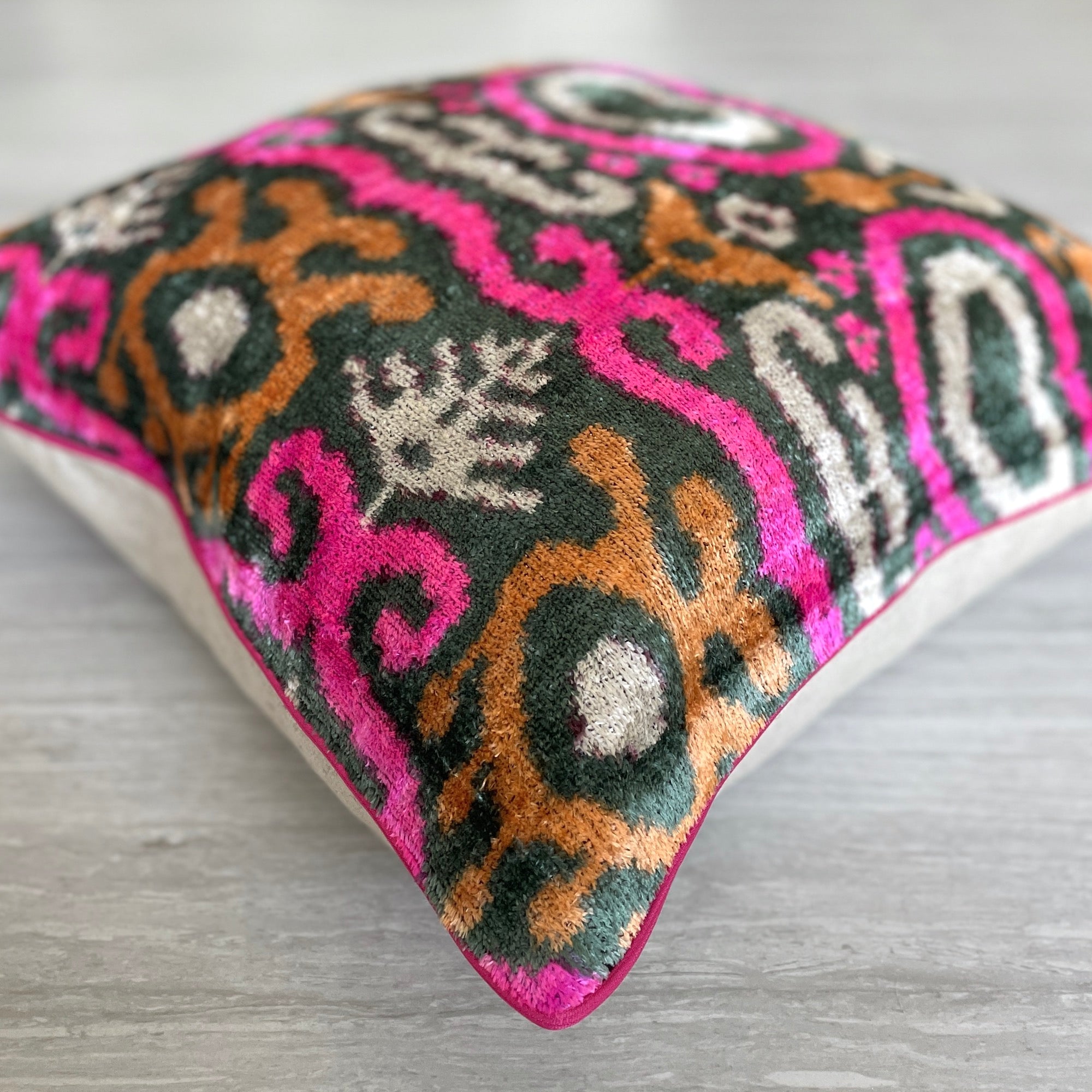 Luxury Velvet Ikat Cushion Cover - Bohemian Decorative Throw Pillow for Sofa, Bed & Home Decor - Perfect for Living Room, Bedroom & Cozy Spaces