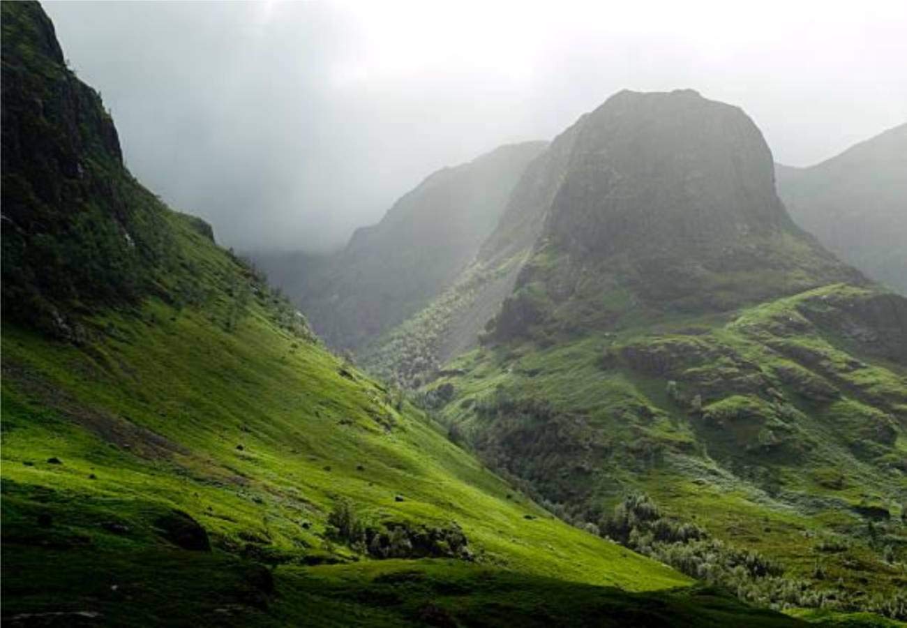 Glencoe Pass Scotland Landscape Jigsaw Puzzle - 1000 Piece Large Puzzle for Adults & Kids (20”x30”) - Educational Brain Game, DIY Challenge, Indoor Activity, Gift Idea for Puzzle Lovers - Perfect for Family Game Night & Rainy Day Entertainment
