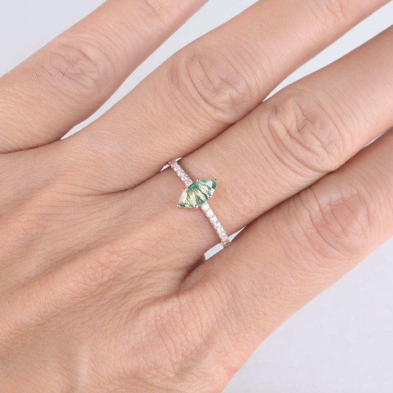 Exquisite Marquise Cut Moss Agate & Diamond Wedding Ring for Women – Elegant Engagement Ring for Brides, Anniversaries & Special Occasions