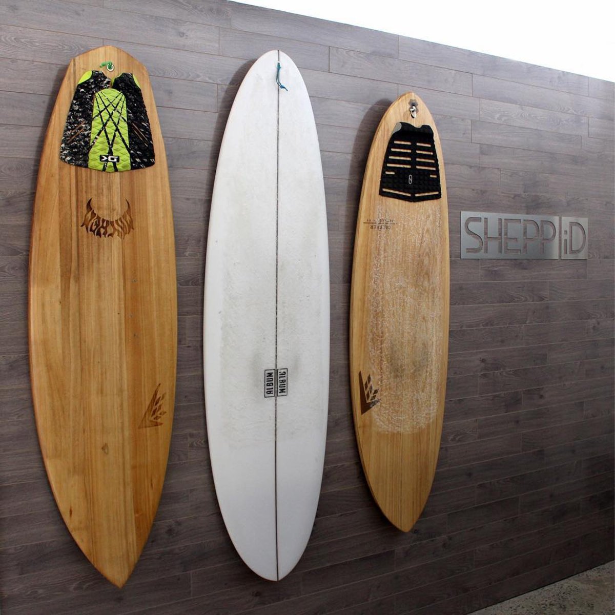 Shepps/Gnarwall Surfboard Wall Mount Hooks - Single Fin Surfboard Rack for Secure Storage - Perfect for Garage, Bedroom, or Beach House Organization