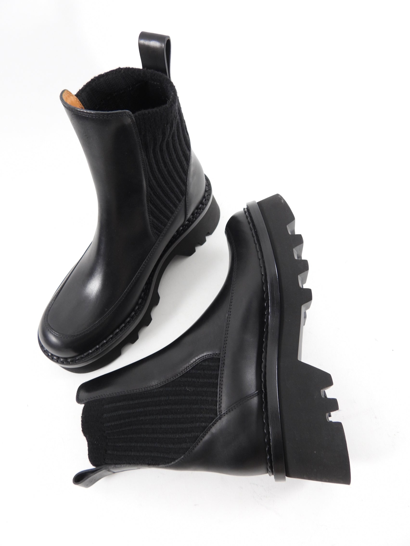 Chloe Owena Black Leather Track Sole Ankle Boots Size 37 - Stylish Women's Chunky Heel Booties for Fall & Winter Fashion, Casual Outfits and Night Out