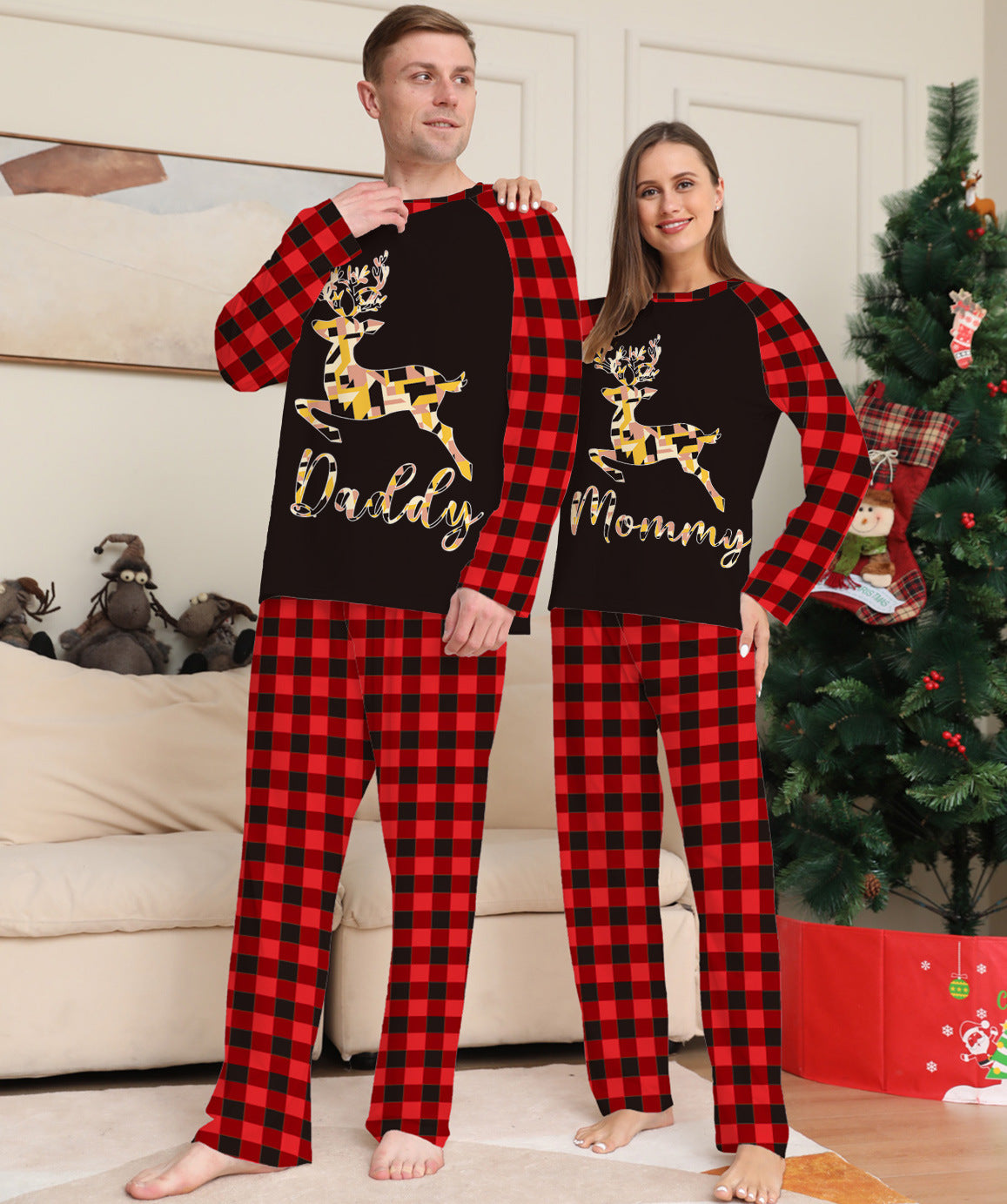Deer Printed Halloween Pajamas Set for Women - Cozy Fleece Sleepwear with Cute Deer Design - Perfect for Halloween Parties, Sleepovers, and Festive Home Comfort