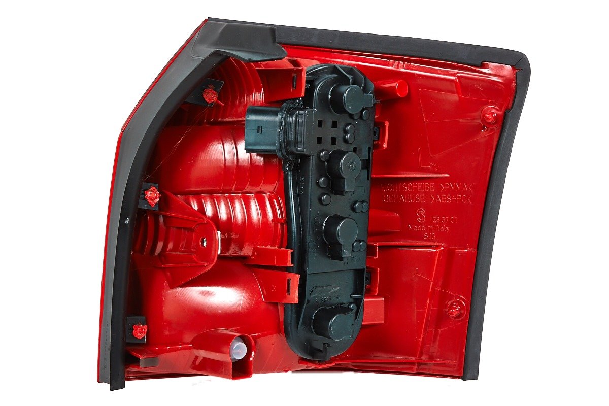 Audi A4 B6 Wagon Quattro 2002-2005 Left Tail Light Rear Lamp OEM Replacement - Perfect for Night Driving & Enhanced Safety