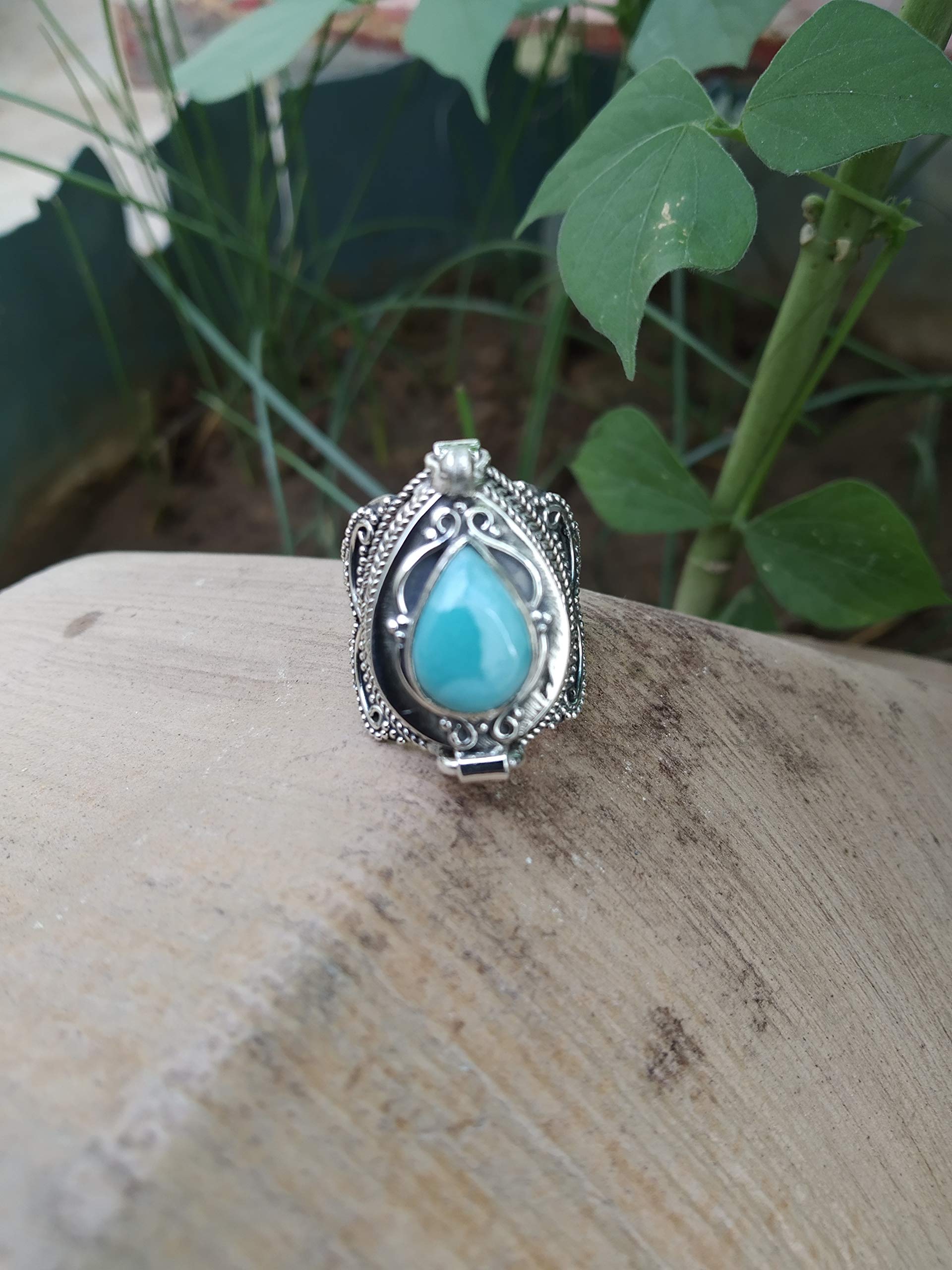Larimar Poison Ring - Handmade 925 Sterling Silver Vintage Style Openable Secret Box Ring | Unique Mother's Day Gift for Women & Men | Perfect for Jewelry Collections, Special Occasions & Surprise Gifts