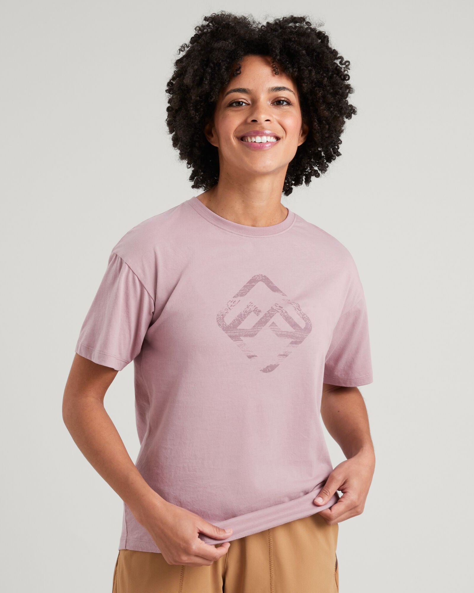 Geo Glitch Icon Women's Graphic T-Shirt - Stylish Thistle Print Casual Tee for Everyday Wear, Street Fashion & Trendy Outfits