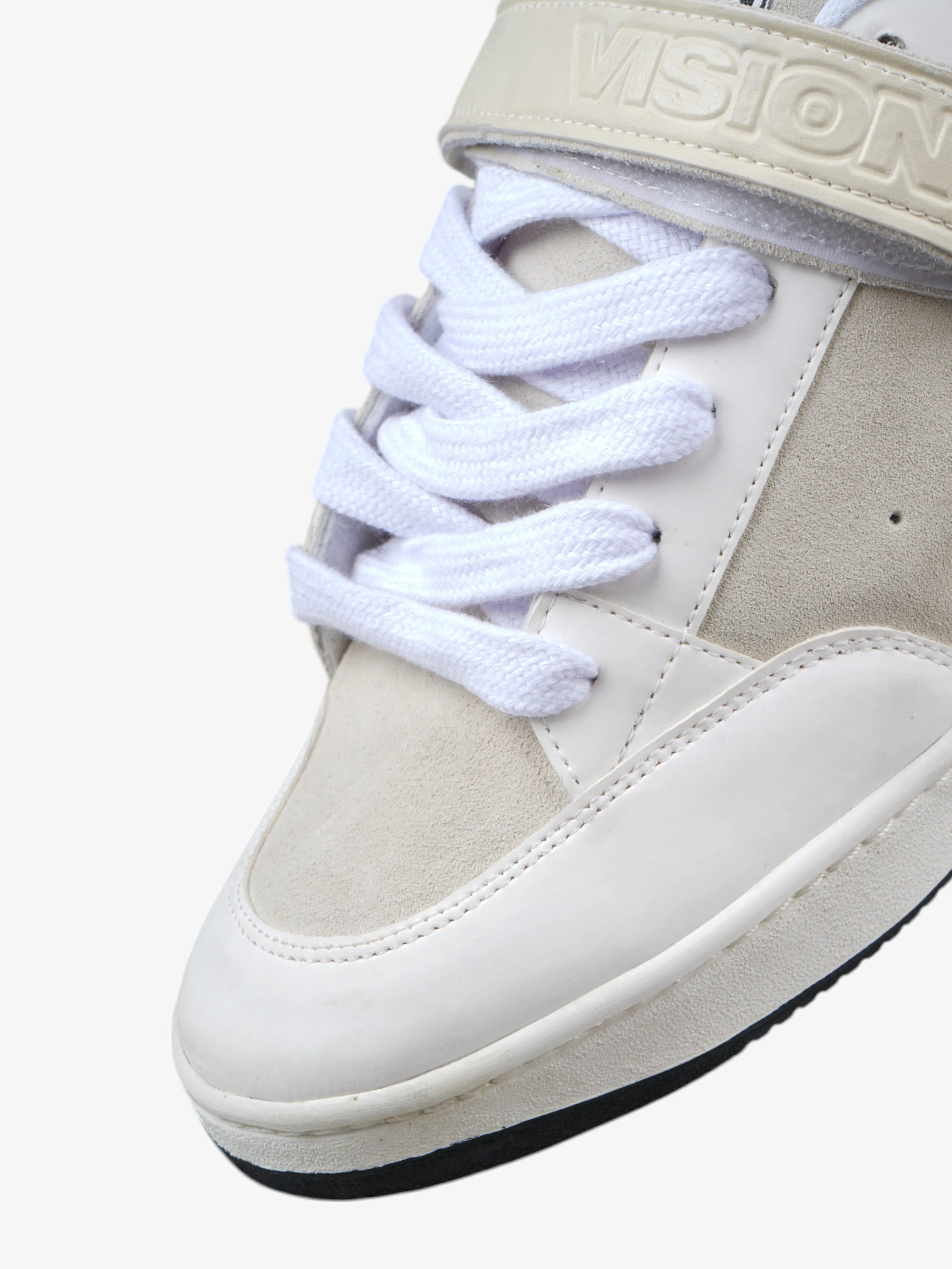 Vision Street Wear MC1400 Low Crudo Skate Shoes - Men's Casual Sneakers for Skateboarding & Streetwear Fashion | Perfect for Urban Style & Everyday Comfort