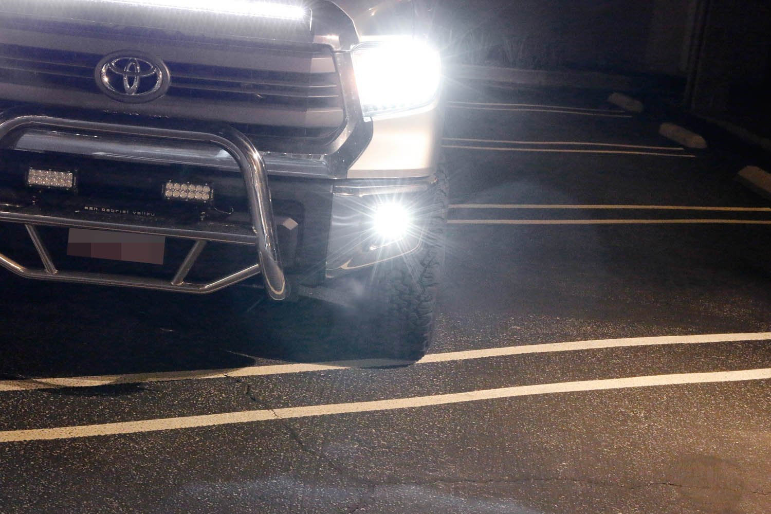 40W CREE LED Pods with Foglight Mounting Brackets for 2014+ Toyota Tundra - Off-Road Lighting, Fog Lights Replacement, Truck Accessories for Night Driving & Adventure