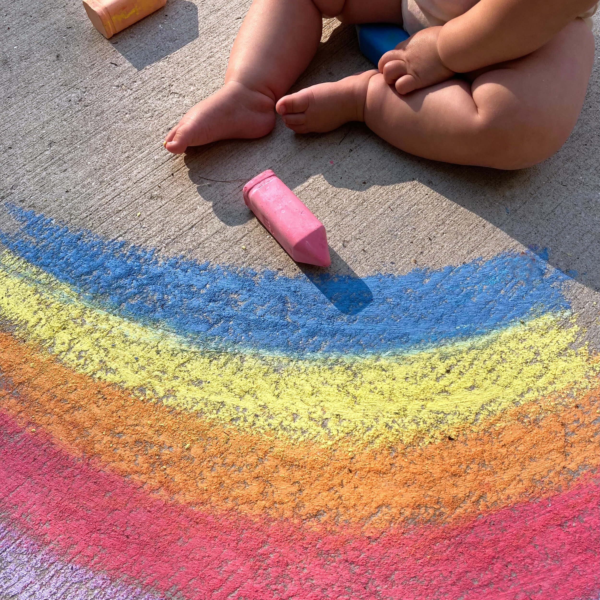 Non-Toxic Washable Jumbo Sidewalk Chalk for Kids - Outdoor Rainbow Chalk Set for Toddlers & Children - Perfect for Driveway Art, Playground Fun & Creative Outdoor Activities