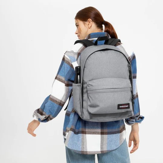 Eastpak Office Zippl'R Backpack - Lightweight Laptop Backpack for Work & Travel, Durable School Backpack with USB Charging Port, Water-Resistant College Backpack (Sunday Grey) - Perfect for Business Professionals, Students & Commuters