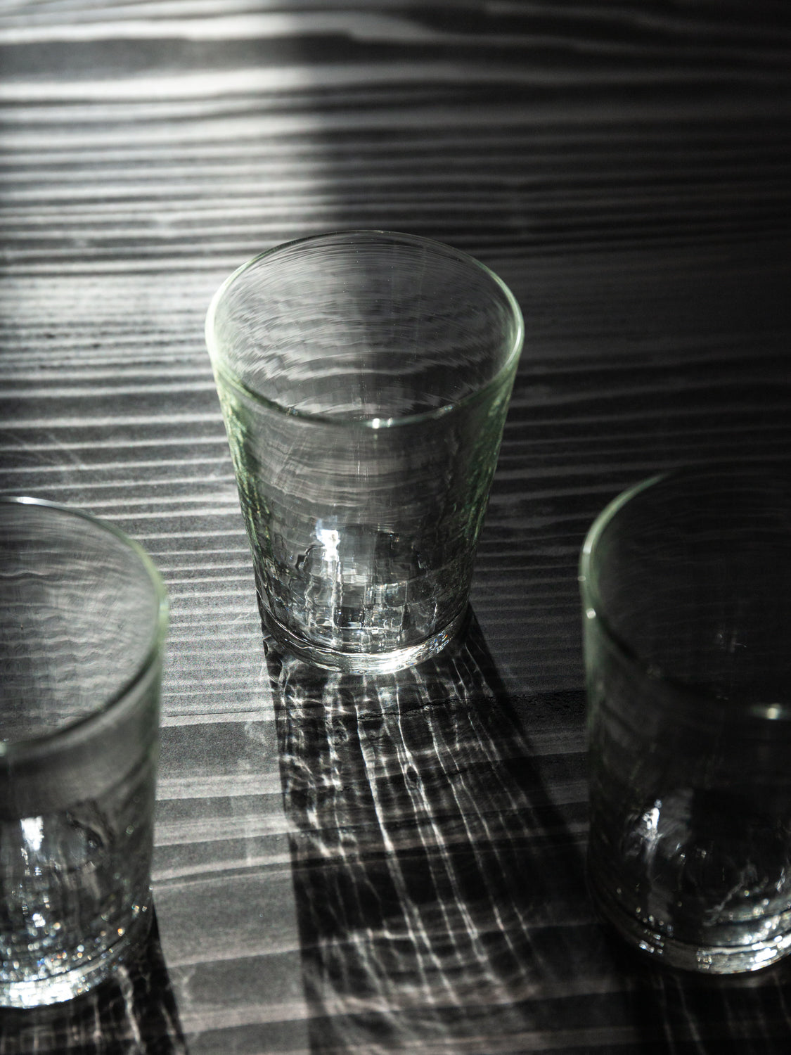 Yamanone Vintage Glass Cups - Set of 6 Retro Drinking Glasses for Juice, Cocktails, Milk & Iced Coffee - Perfect for Home Bar, Restaurant, Party & Gift Giving
