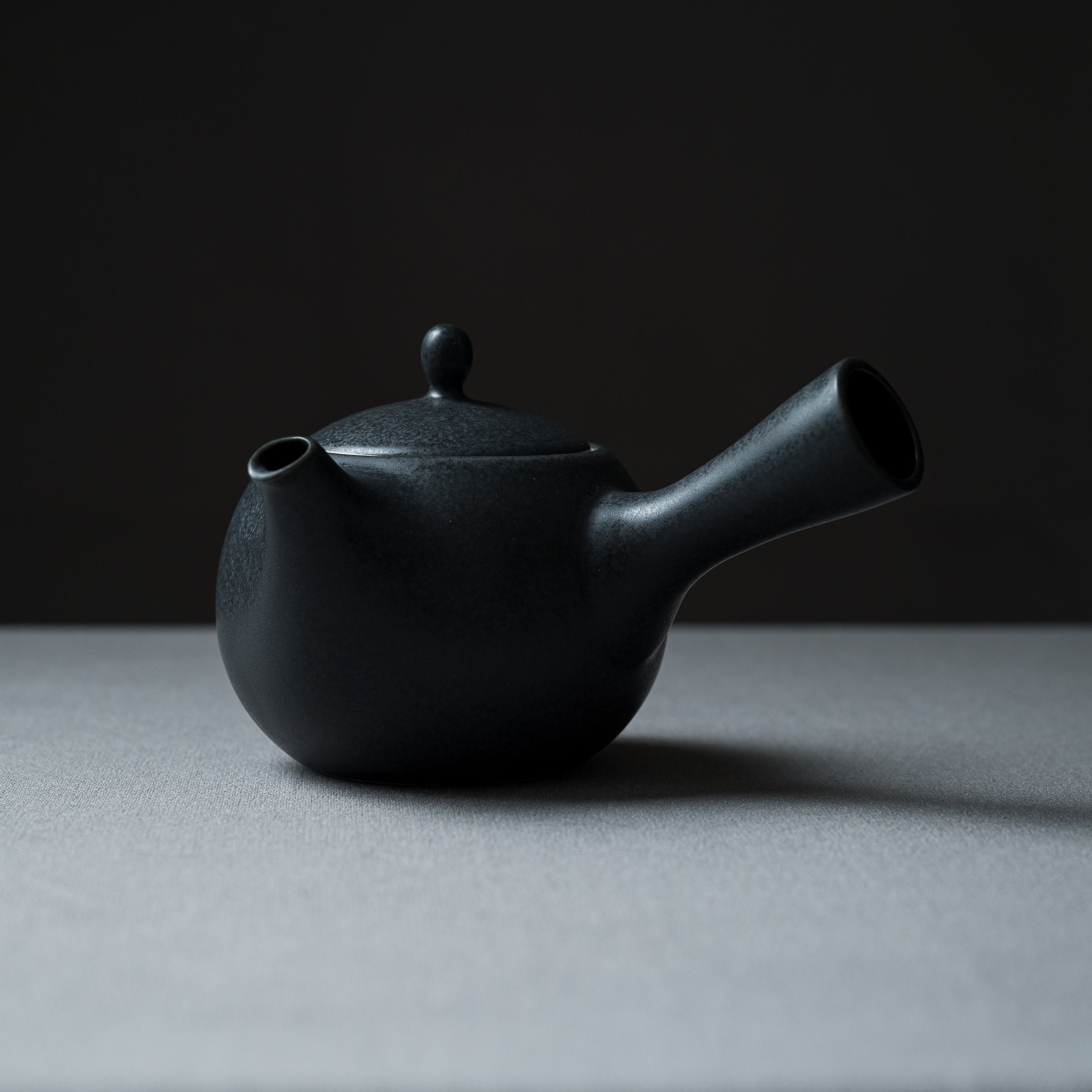 Yui Kyusu Japanese Teapot 330ml - Side Handle, 4 Colors - Perfect for Green Tea, Matcha & Herbal Brewing at Home or Office