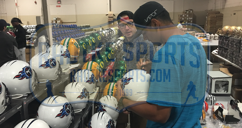 Marcus Mariota Autographed Tennessee Titans Riddell Full Size NFL Helmet - Collectible Memorabilia for Football Fans & Sports Enthusiasts - Perfect for Man Cave, Game Room or Office Display
