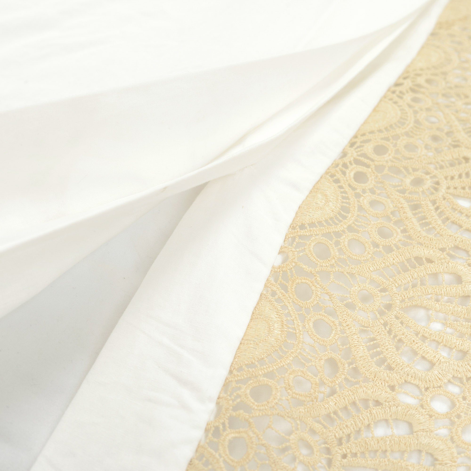 Scalloped Lace Cotton Duvet Cover Set - Queen Size 3 Piece Bedding Set with Pillowcases, Elegant Boho Chic Style for Master Bedroom Decor