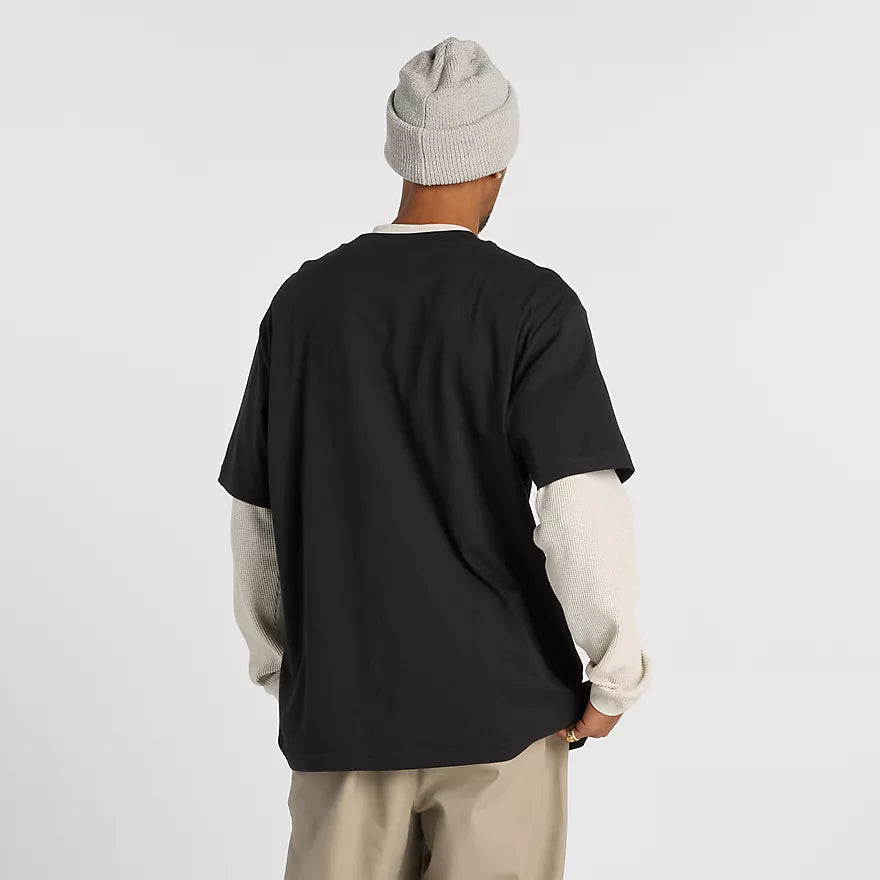 New Balance Numeric Small Logo Jersey T-Shirt for Men - Comfortable & Stylish Casual Wear for Skateboarding & Street Fashion