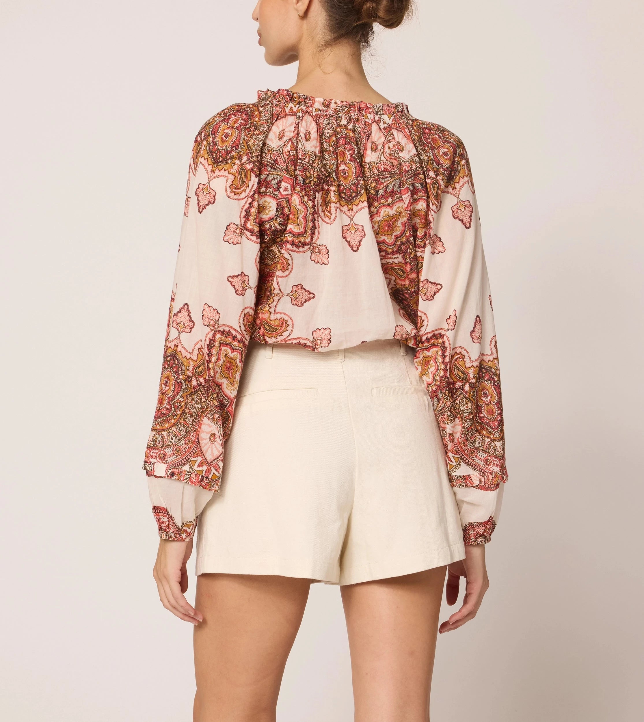 Alicia Blouse - Stylish Paisley Print Women's Top for Casual Wear & Office Outfits | Flowy & Comfortable Fashion Blouse for Everyday Style